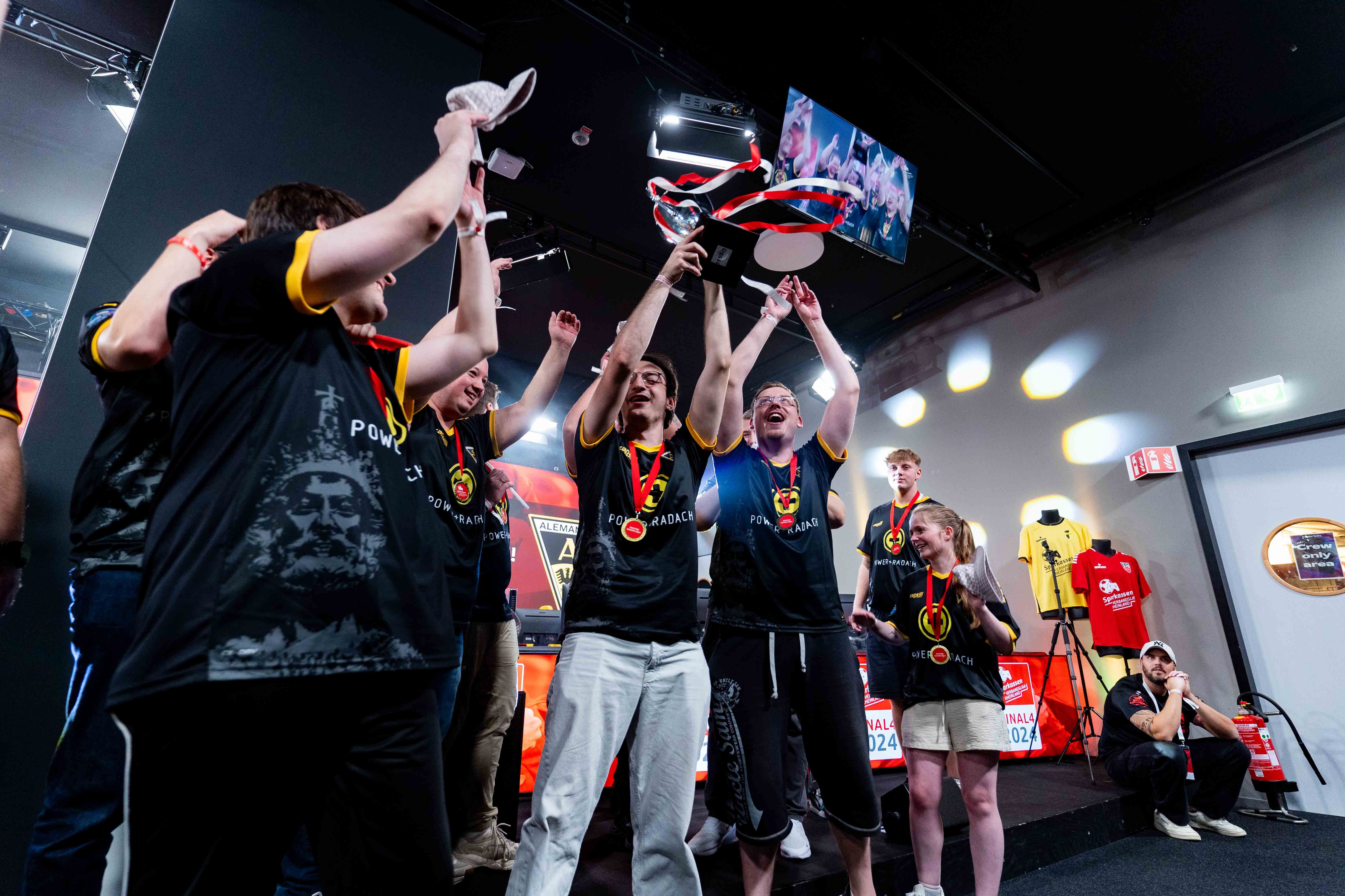 Der Titelverteidiger ist zurück!